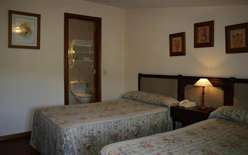 Hotel O Pino Cameră foto